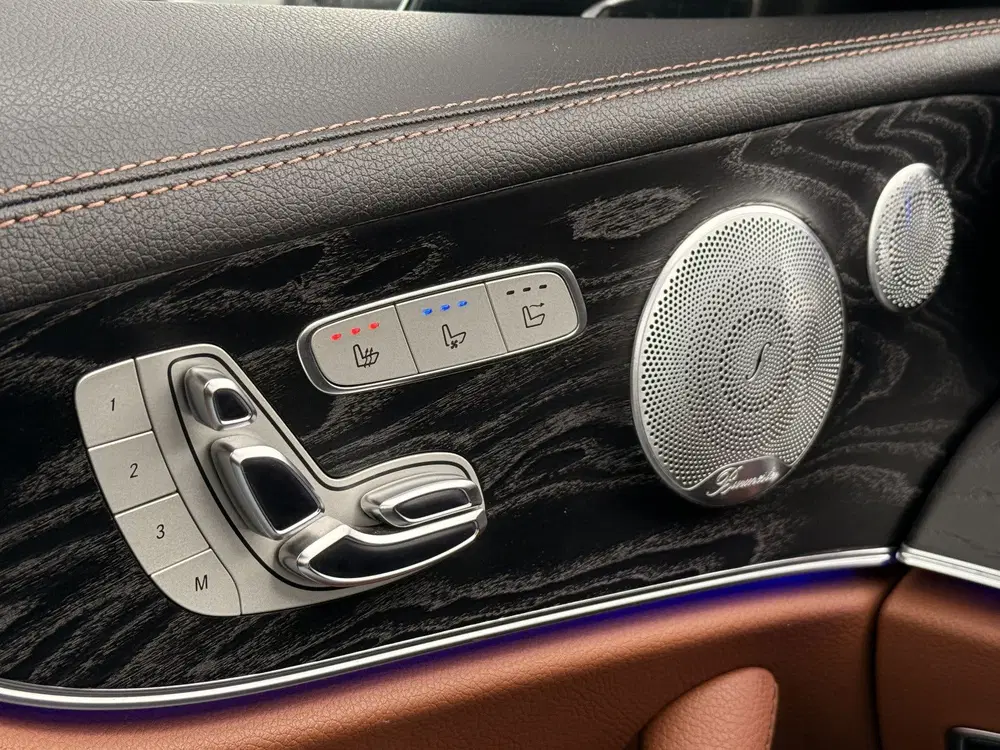 Mercedes-Benz E-Klasse 300 Premium Plus uit 2019, foto 8