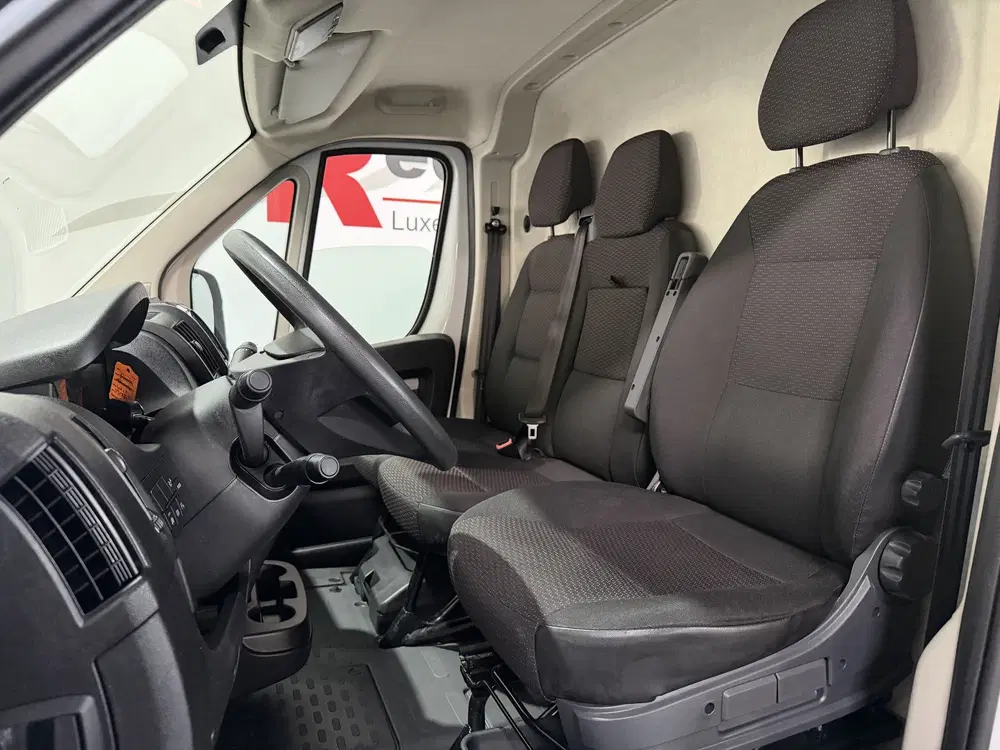 Peugeot Boxer 2.2 BlueHDi 140 L3H2 3.3t uit 2023, foto 10