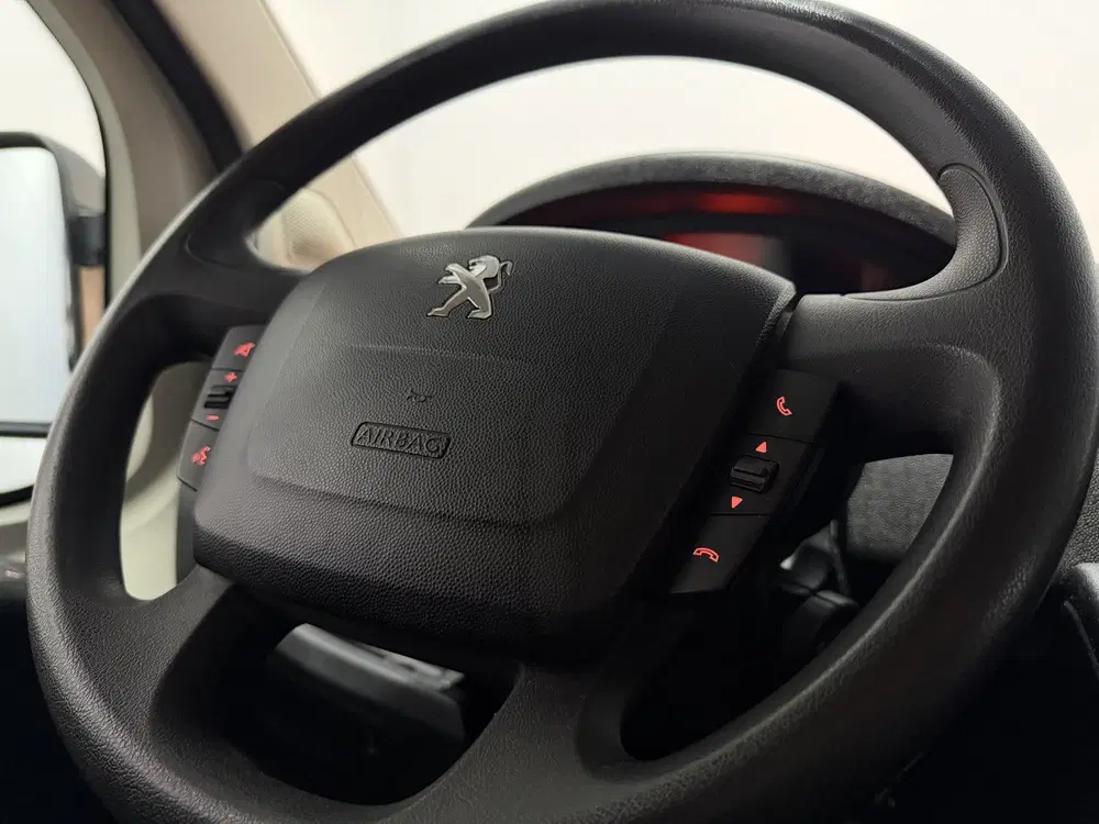 Peugeot Boxer 2.2 BlueHDi 140 L3H2 3.3t uit 2023, foto 12