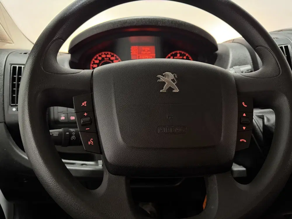 Peugeot Boxer 2.2 BlueHDi 140 L3H2 3.3t uit 2023, foto 14