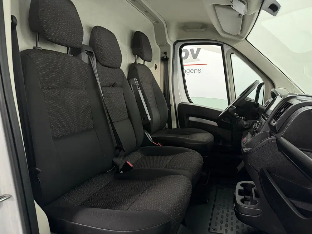 Peugeot Boxer 2.2 BlueHDi 140 L3H2 3.3t uit 2023, foto 20