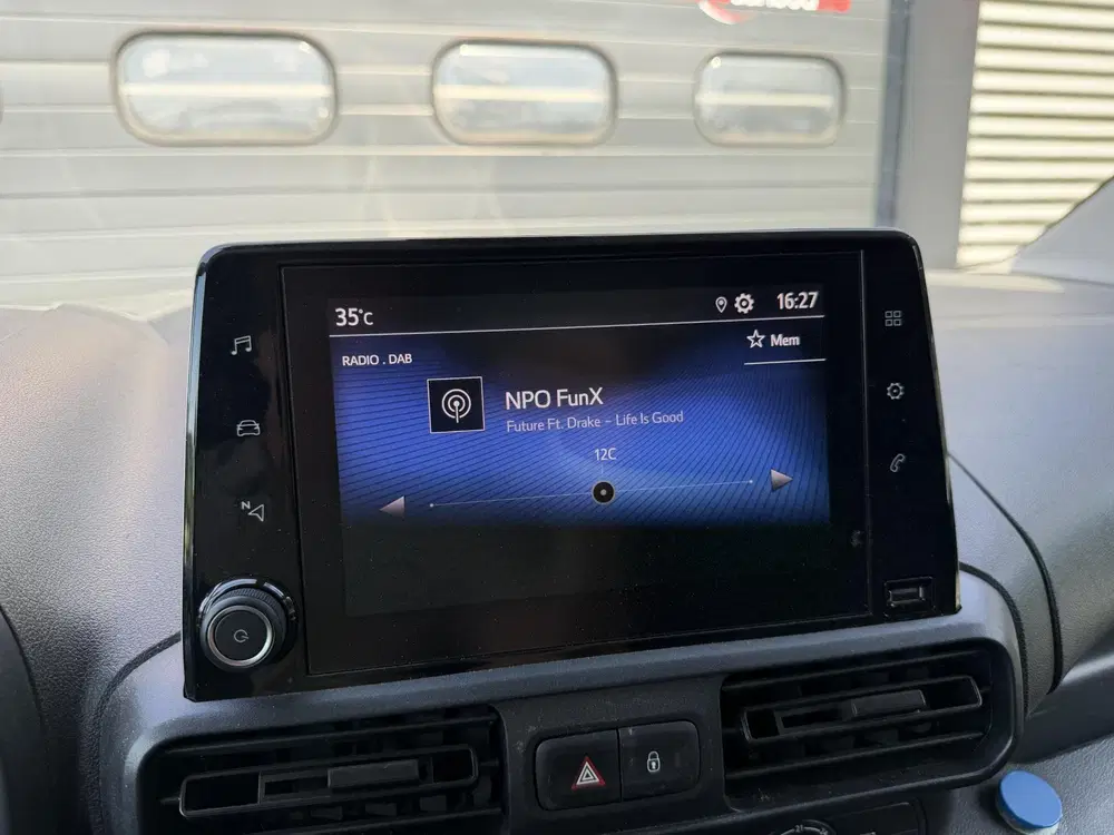 Toyota Proace City 1.2 Turbo Live uit 2023, foto 17