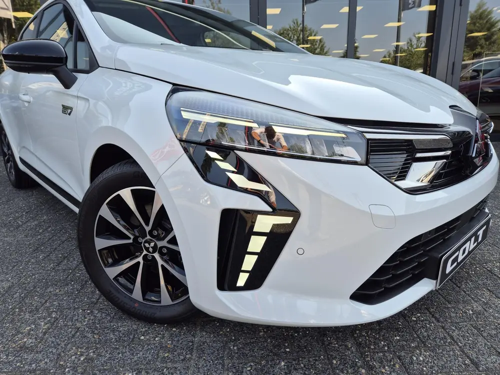 Mitsubishi Colt 1.6 HEV Intense uit 2026, foto 10