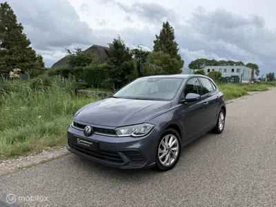 Volkswagen Polo 1.0 TSI / Luxe / Navi / Camera / Carplay uit 2024