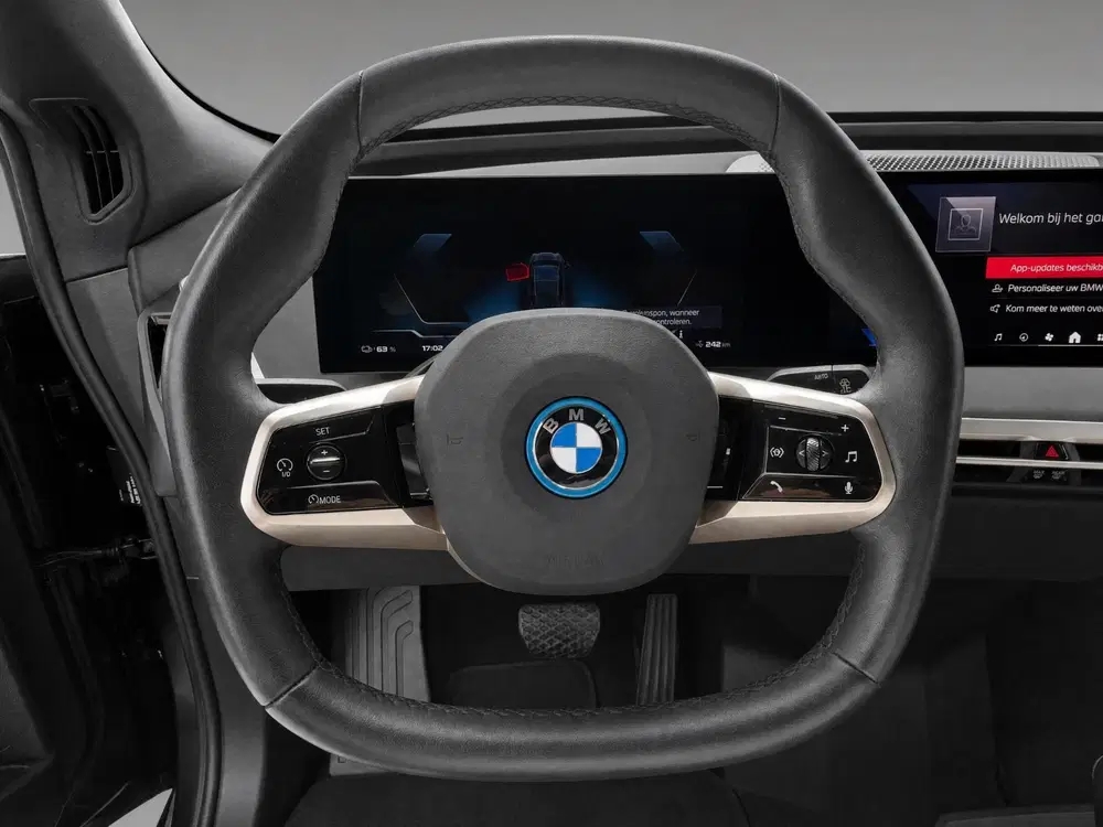 BMW iX M60 Excellence 112 kWh uit 2023, foto 7