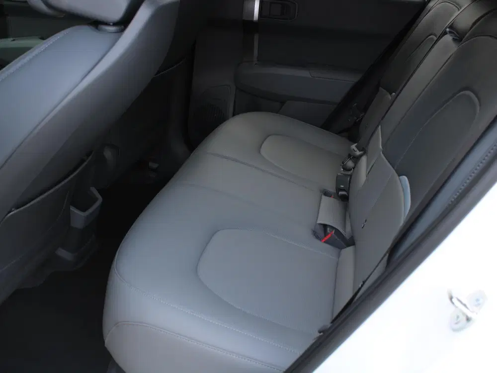 Kia EV3 Plus Advanced 81.4 kWh uit 2025, foto 11