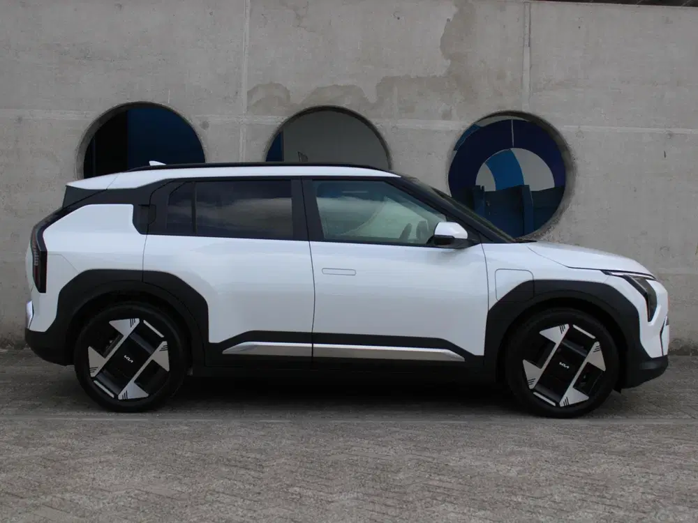 Kia EV3 Plus Advanced 81.4 kWh uit 2025, foto 7