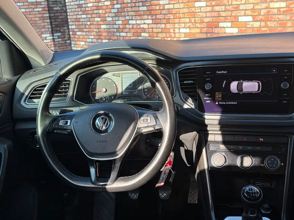 Volkswagen T-Roc 1.0 TSI Style Business Trekhaak Adap.Cruise uit 2019, foto 20