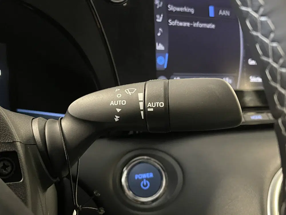 Toyota Mirai Dynamic uit 2021, foto 16