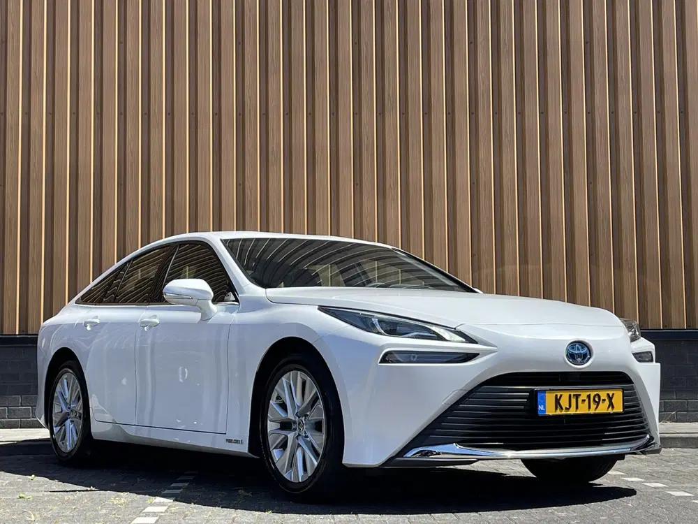 Toyota Mirai Dynamic uit 2021, foto 3