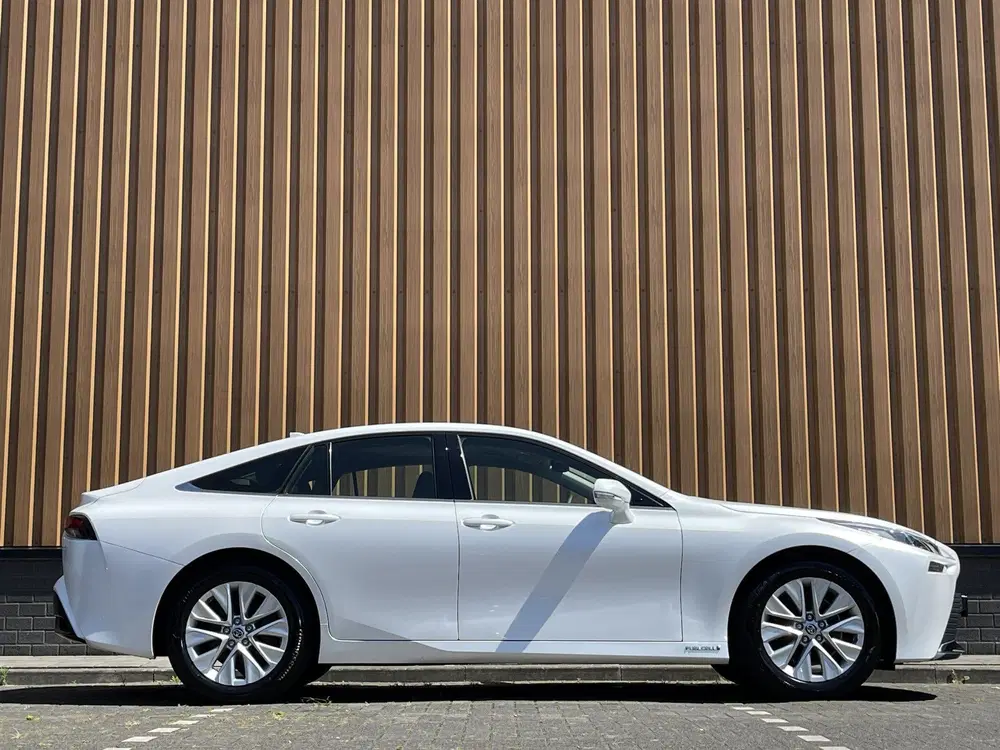 Toyota Mirai Dynamic uit 2021, foto 4