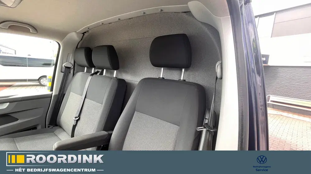 Volkswagen Transporter T6.1 TDI L2H1 30 uit 2023, foto 11