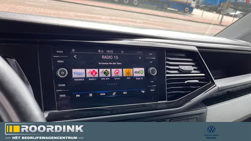 Volkswagen Transporter T6.1 TDI L2H1 30 uit 2023, foto 12