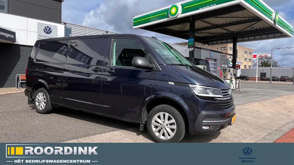 Volkswagen Transporter T6.1 TDI L2H1 30 uit 2023, foto 4
