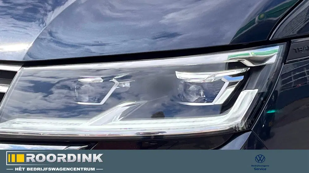 Volkswagen Transporter T6.1 TDI L2H1 30 uit 2023, foto 5