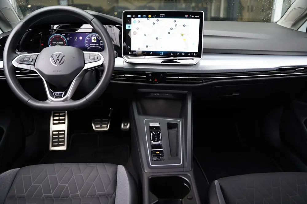 Volkswagen Golf 8.5 1.5 eTSI 150PK DSG Navi Led Camera Trekh uit 2025, foto 11