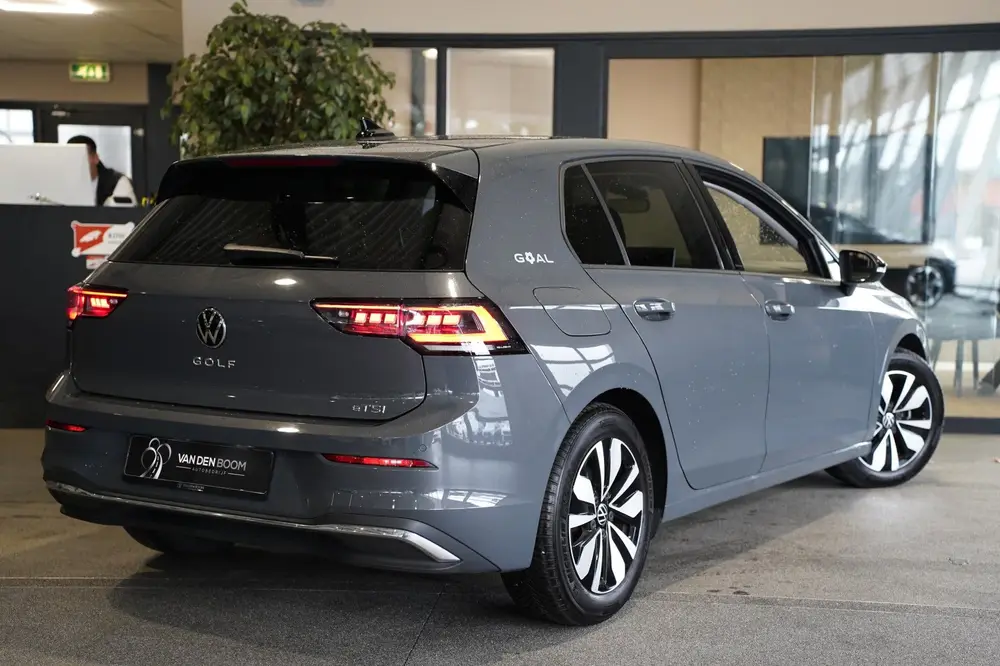 Volkswagen Golf 8.5 1.5 eTSI 150PK DSG Navi Led Camera Trekh uit 2025, foto 2
