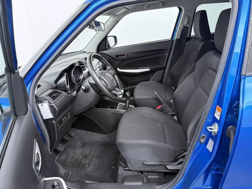 Suzuki Swift 1.2 Select Smart Hybrid uit 2020, foto 10