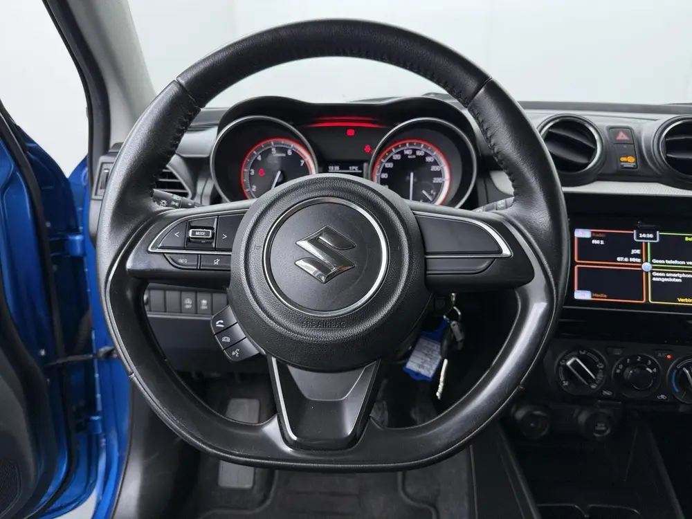Suzuki Swift 1.2 Select Smart Hybrid uit 2020, foto 11