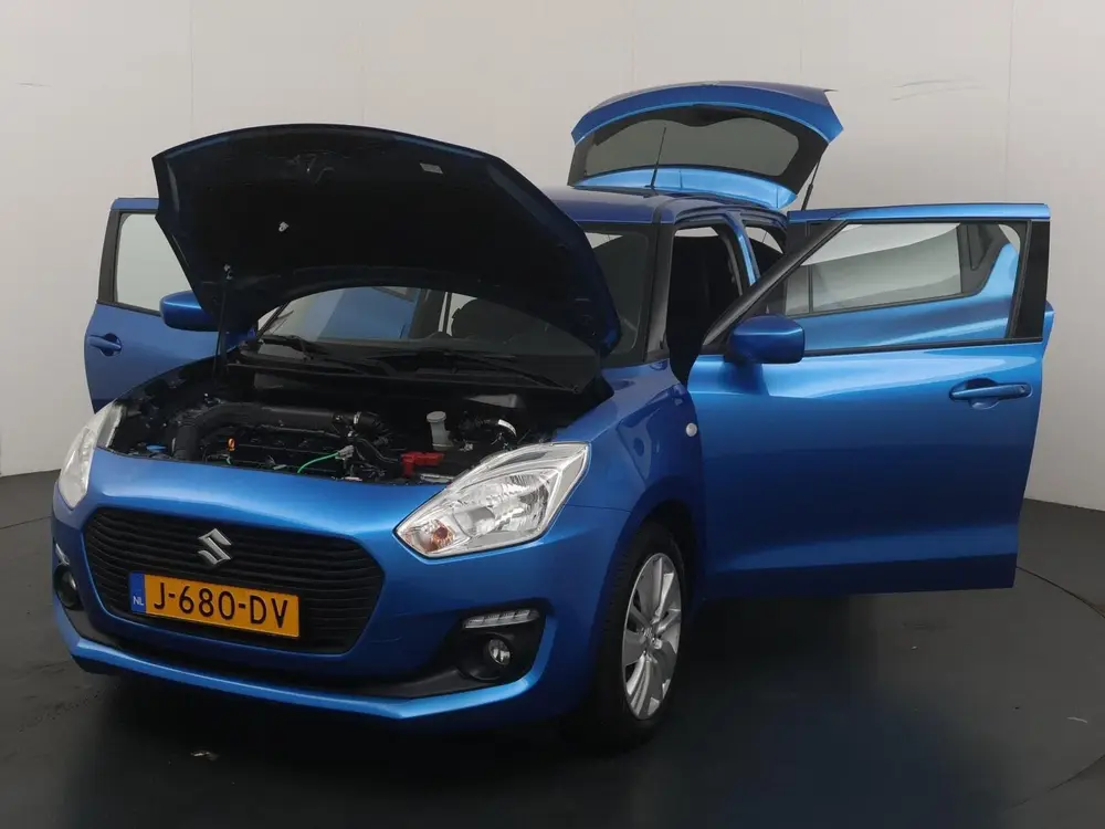 Suzuki Swift 1.2 Select Smart Hybrid uit 2020, foto 17