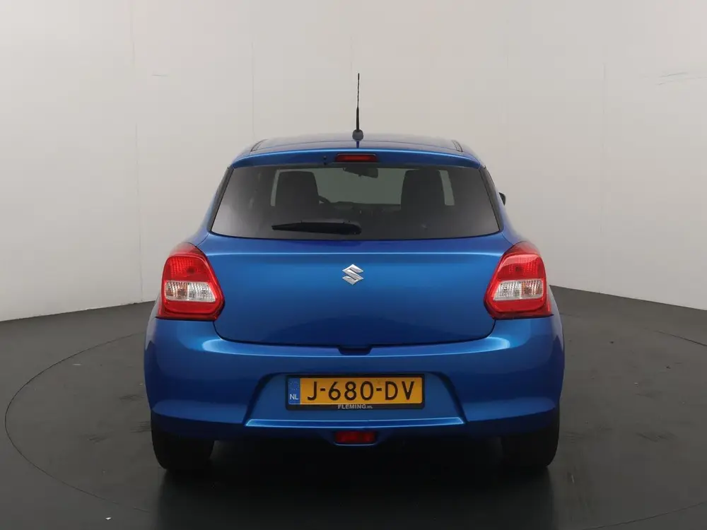 Suzuki Swift 1.2 Select Smart Hybrid uit 2020, foto 4