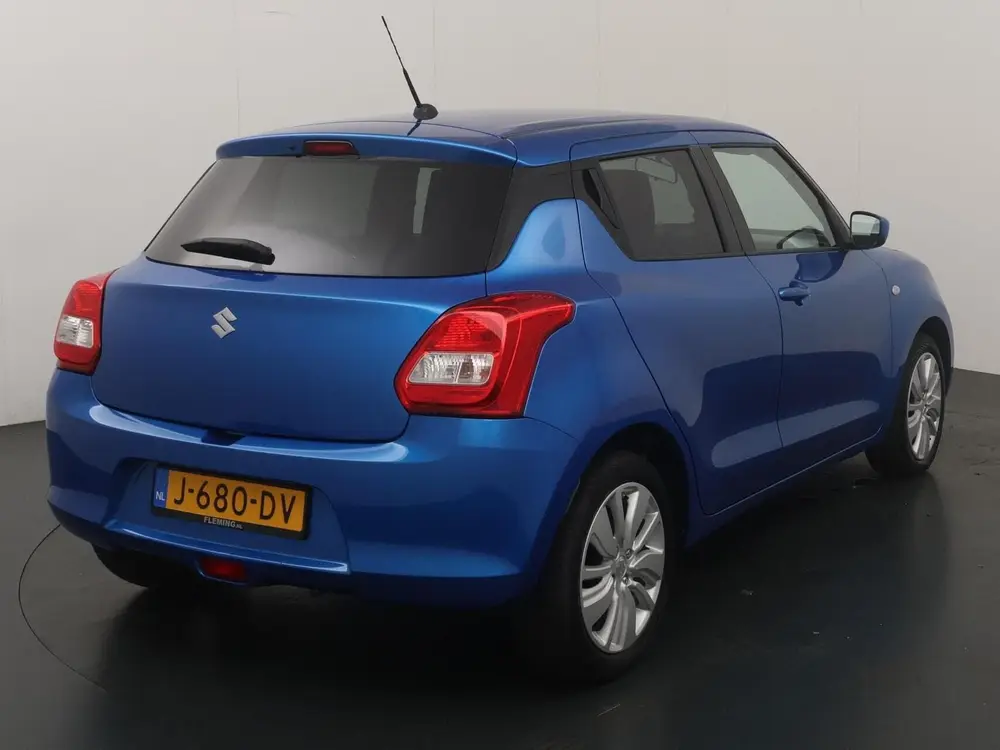 Suzuki Swift 1.2 Select Smart Hybrid uit 2020, foto 5