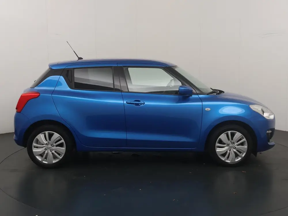 Suzuki Swift 1.2 Select Smart Hybrid uit 2020, foto 6