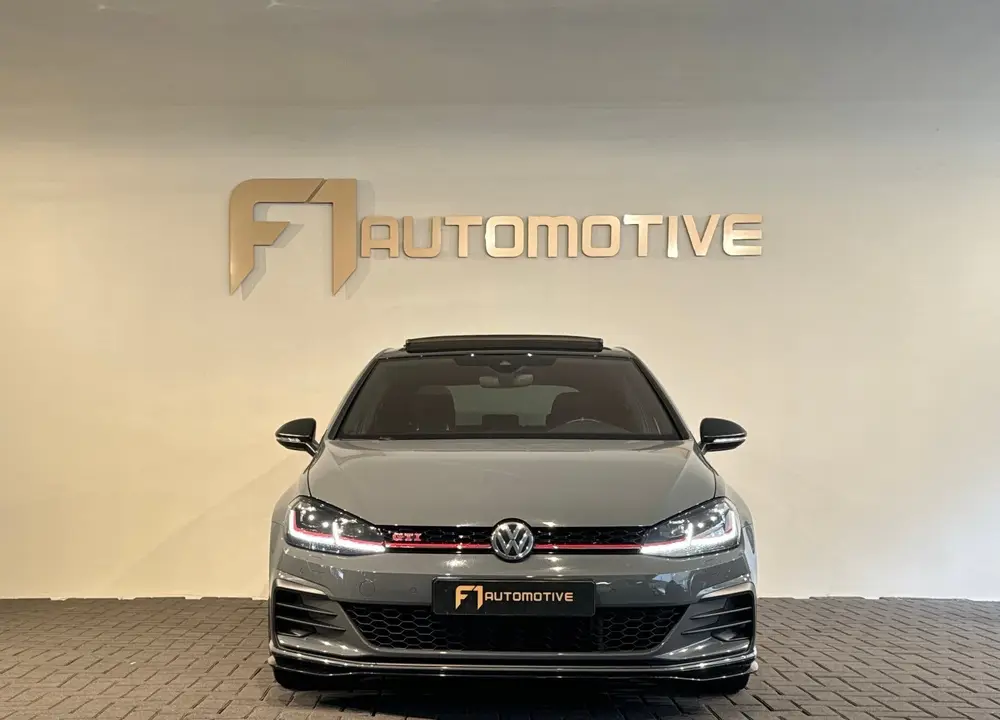 Volkswagen GOLF 2.0 TSI GTI TCR Pano|ACC|BlindSpot|Camera|La uit 2019, foto 3