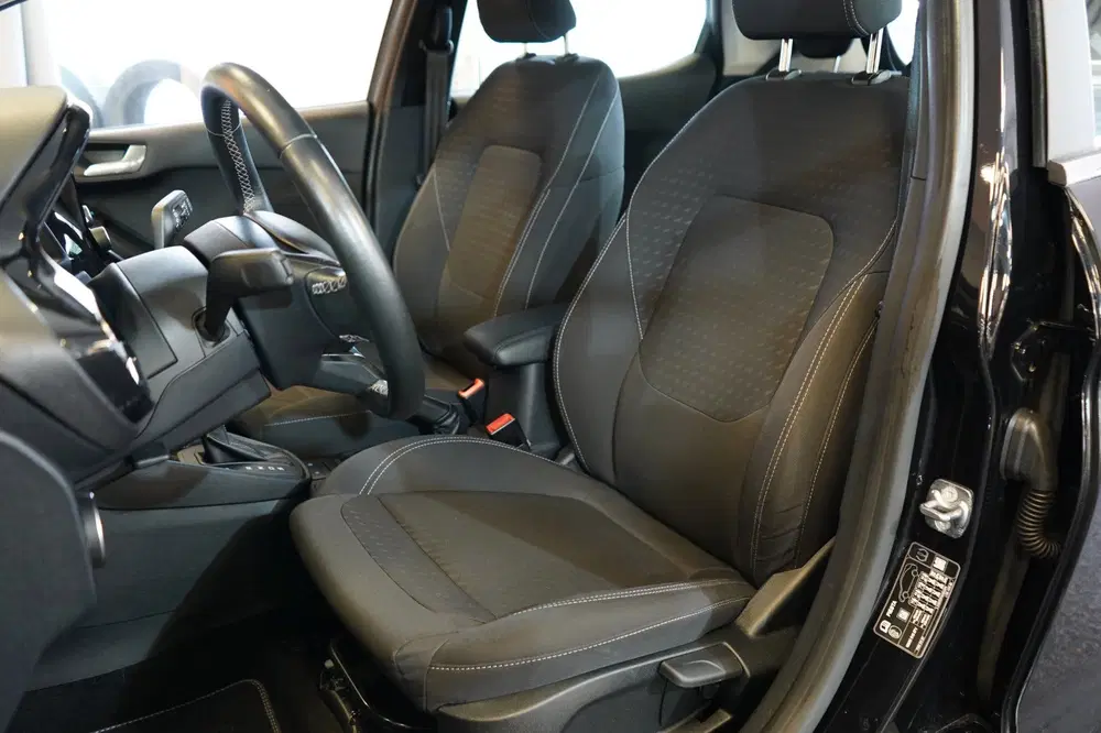 Ford Fiesta 1.0 EcoBoost Titanium uit 2019, foto 11