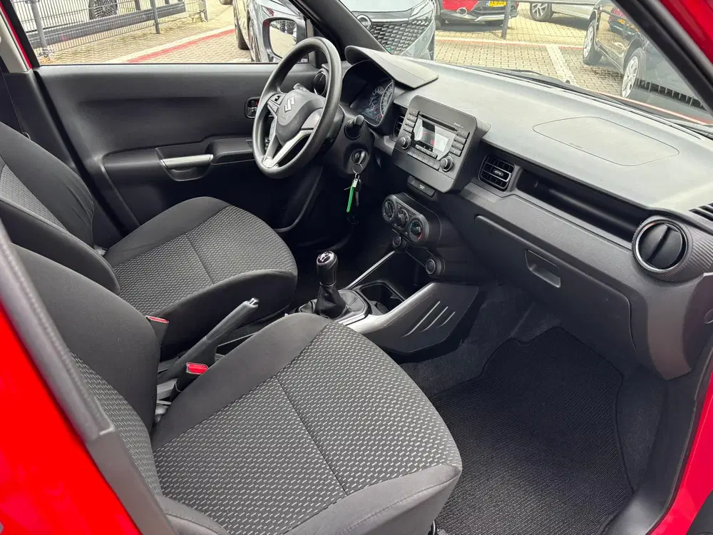 Suzuki Ignis 1.2 Smart Hybrid Comfort uit 2021, foto 12