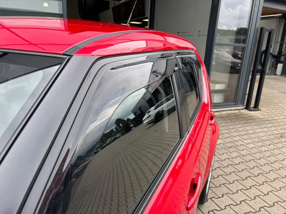 Suzuki Ignis 1.2 Smart Hybrid Comfort uit 2021, foto 20