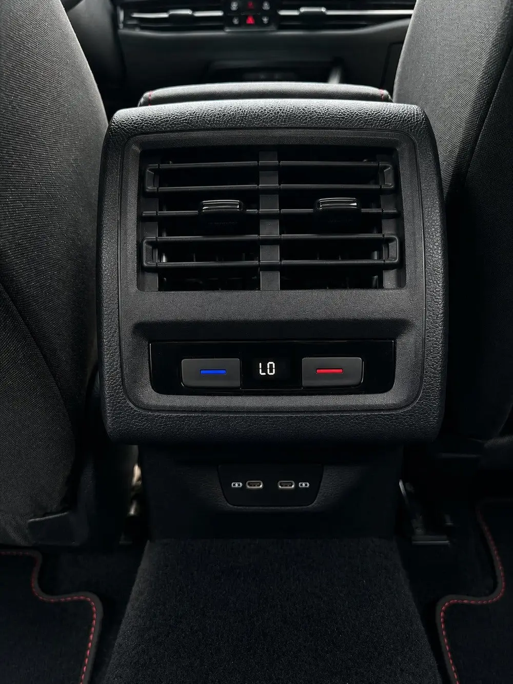 Volkswagen GOLF 2.0 TSI GTI uit 2021, foto 15