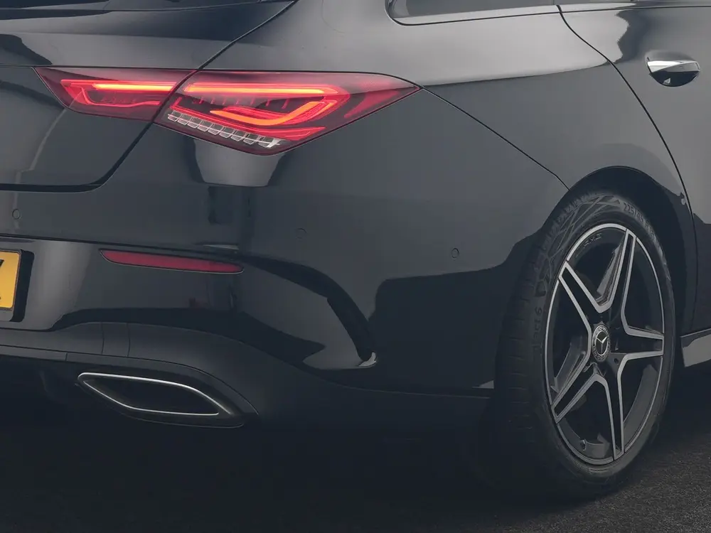 Mercedes-Benz CLA 200 Business Solutio uit 2022, foto 8