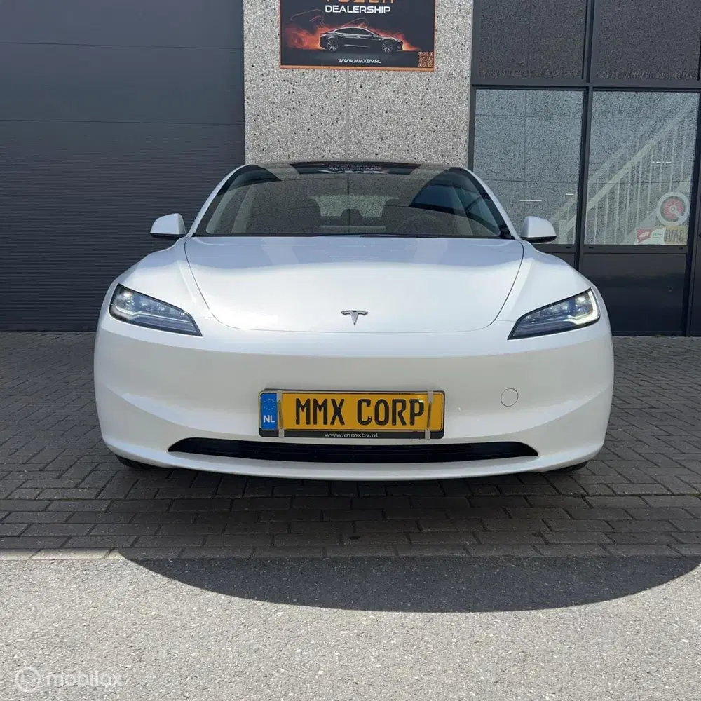Tesla Model 3 Standard Range HIGHLAND + MMX PACK uit 2023, foto 4