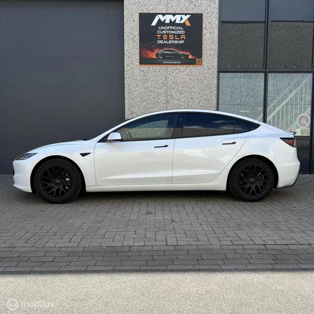 Tesla Model 3 Standard Range HIGHLAND + MMX PACK uit 2023, foto 6