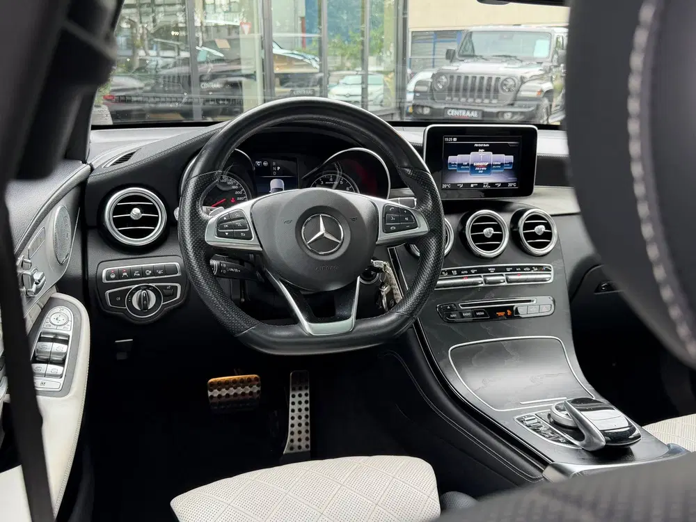 Mercedes-Benz GLC AMG 43 4MATIC Pano uit 2019, foto 16