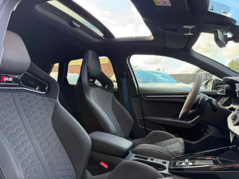 Audi RS3 2.5 TFSI QUATTRO Performance Edition 1 uit 2023, foto 4