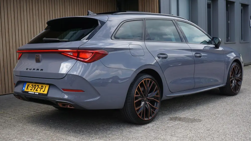 Cupra Leon 1.4 e-Hybrid 245pk VZ Copper Edition uit 2021, foto 5