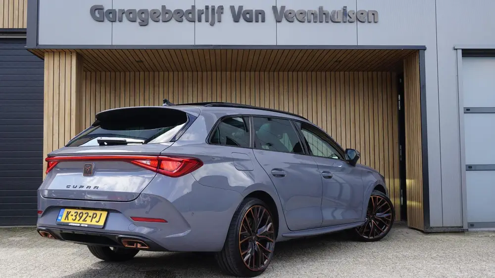 Cupra Leon 1.4 e-Hybrid 245pk VZ Copper Edition uit 2021, foto 6