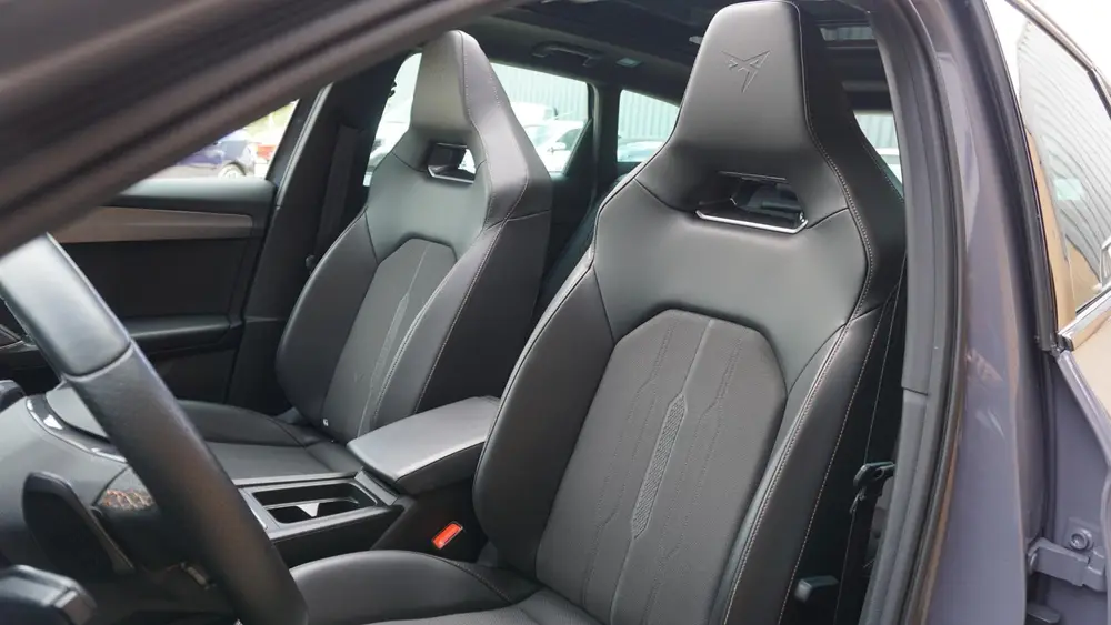 Cupra Leon 1.4 e-Hybrid 245pk VZ Copper Edition uit 2021, foto 9