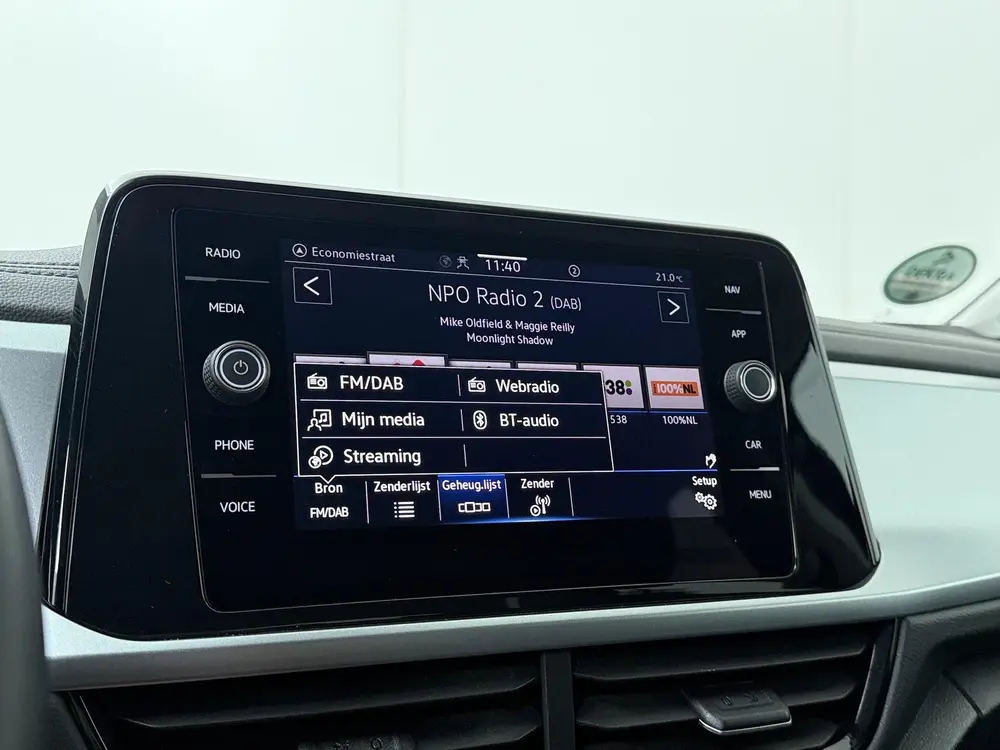 Volkswagen T-Roc 1.0 TSI Life | 110 PK | Adaptive Cruise Con uit 2022, foto 13