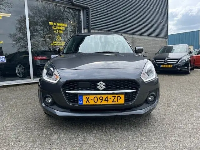 Suzuki Swift 1.2 Select Smart hybrid ADAPTIVE uit 2024, foto 2