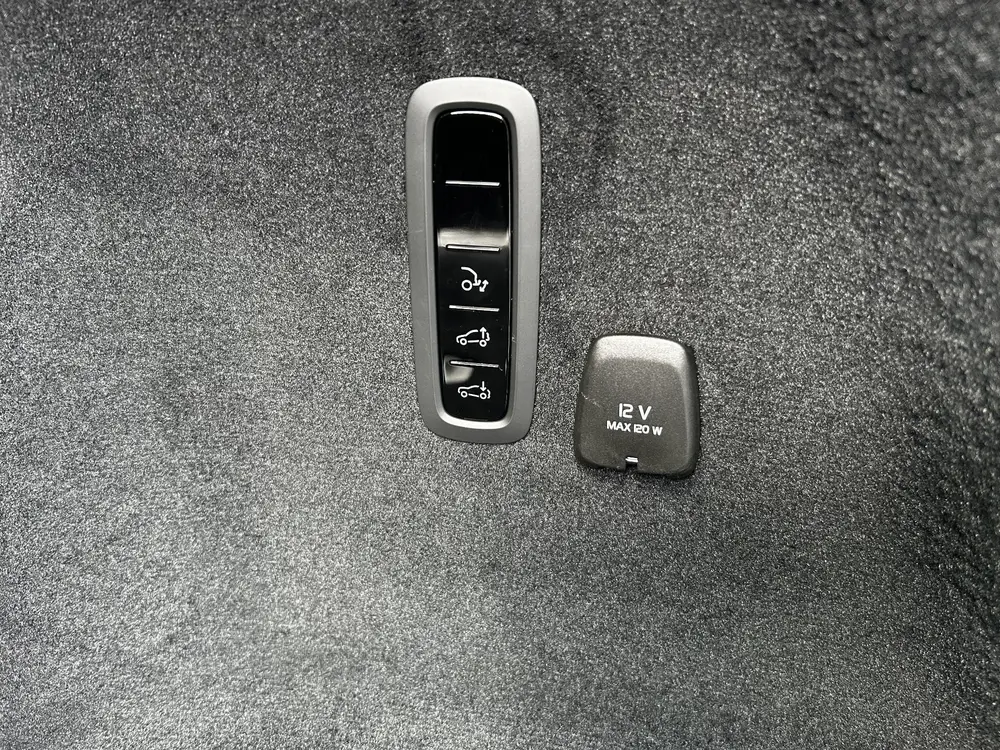 Polestar 3 Long range Dual motor Performance 111 kWh uit 2025, foto 15
