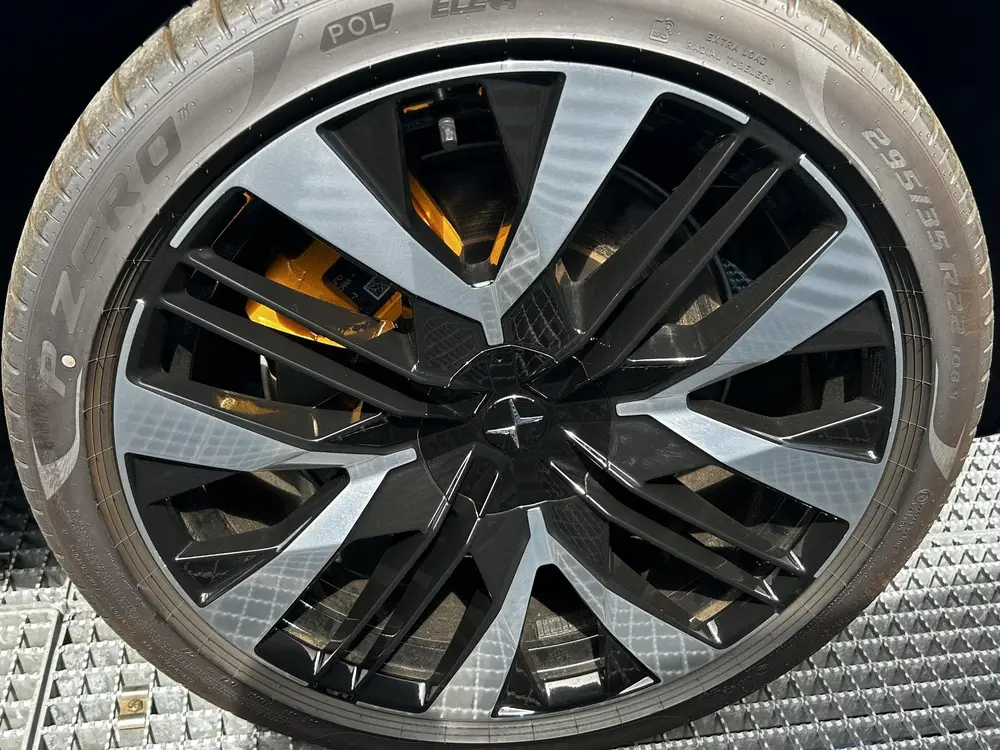 Polestar 3 Long range Dual motor Performance 111 kWh uit 2025, foto 4