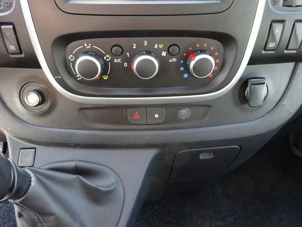 Renault Trafic 2.0 dCi 120 T29 L1H1 2 x SCHUIFDEUR AIRCO uit 2021, foto 16