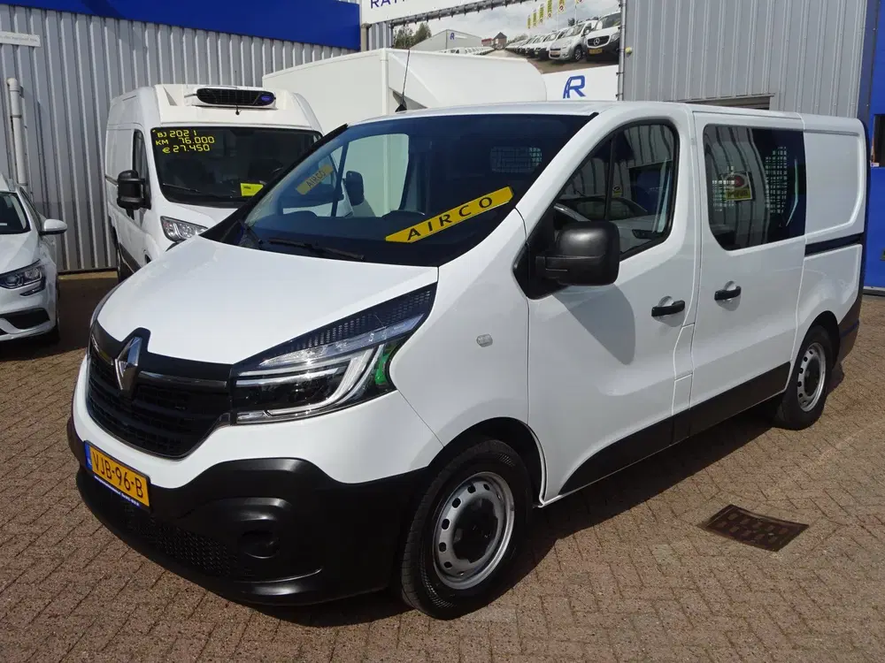 Renault Trafic 2.0 dCi 120 T29 L1H1 2 x SCHUIFDEUR AIRCO uit 2021, foto 2