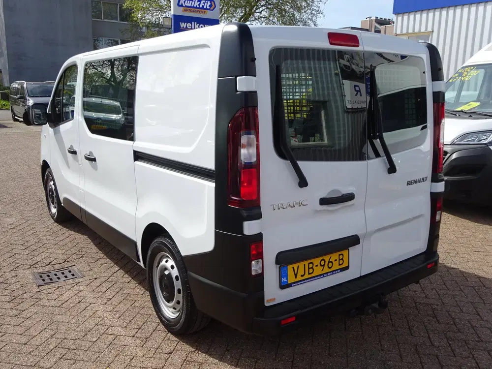 Renault Trafic 2.0 dCi 120 T29 L1H1 2 x SCHUIFDEUR AIRCO uit 2021, foto 3