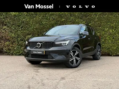 Volvo XC40 B4 Plus Dark uit 2026