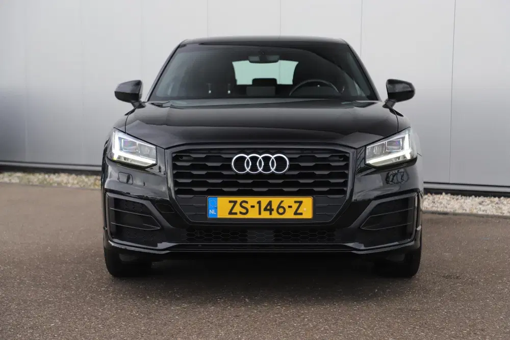 Audi Q2 30 TFSI Sport S line Edition Navigatie Cli uit 2019, foto 2