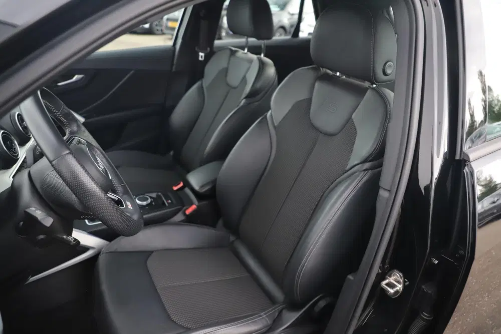 Audi Q2 30 TFSI Sport S line Edition Navigatie Cli uit 2019, foto 6